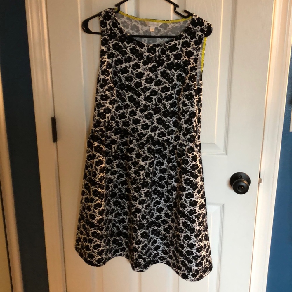 Charming Charlie Black and White dress